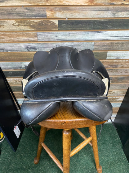 USED Custom Saddlery Dressage Saddle 17.5" Black