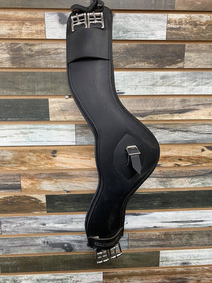USED Fairfax Prolite Dressage Shoulder Relief Girth 28" Black