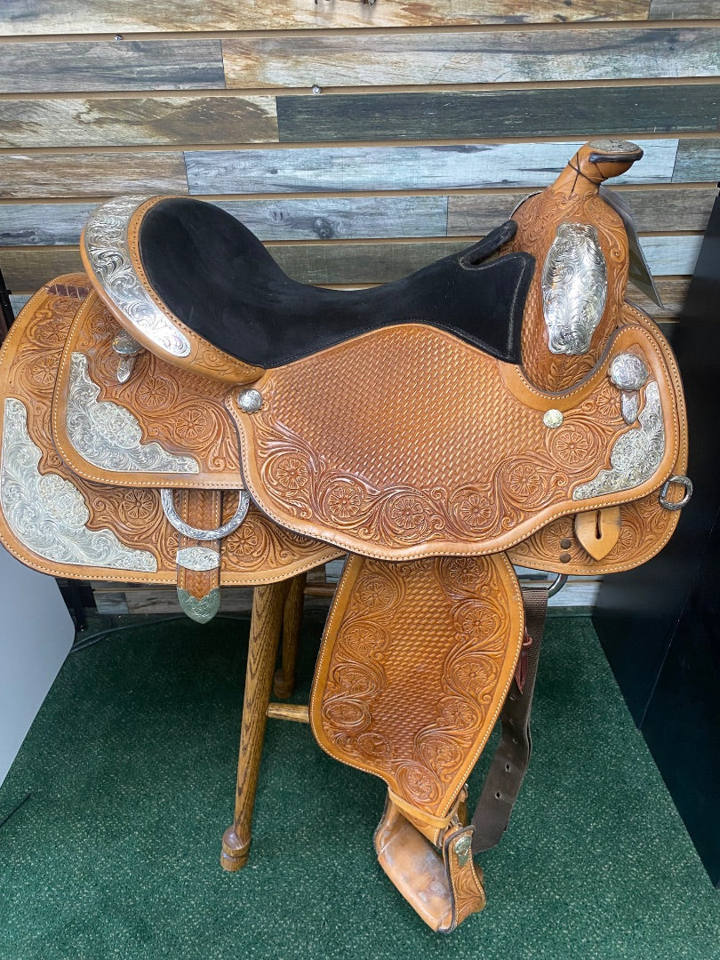 USED Circle Y Equitation Saddle 16" Light Oil