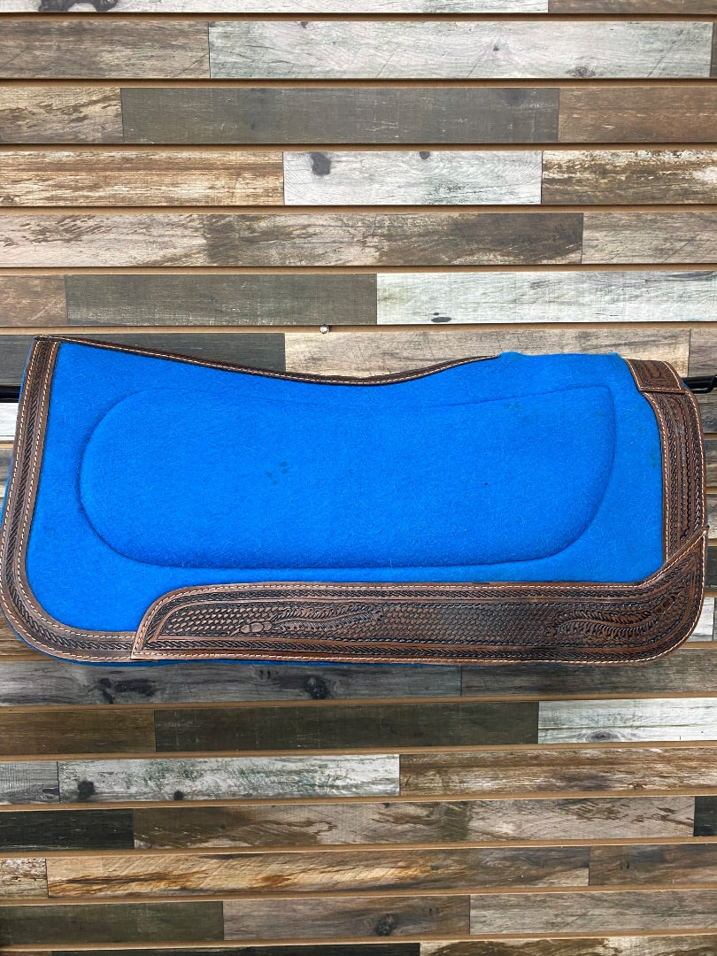 USED Hilason Western Felt Saddle Pad 31”x 30” Medium Oil/Turquoise
