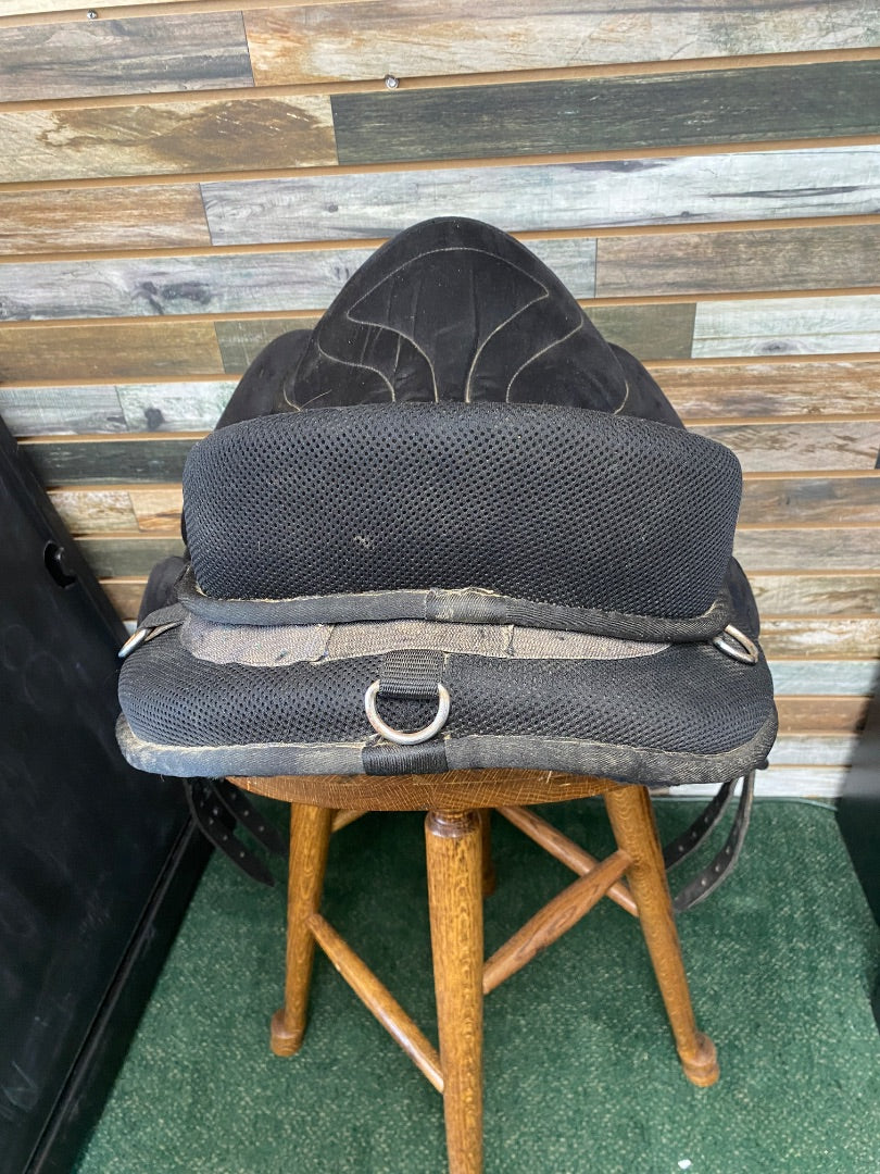 USED Bareback Saddle with Breastcollar and 28" Girth