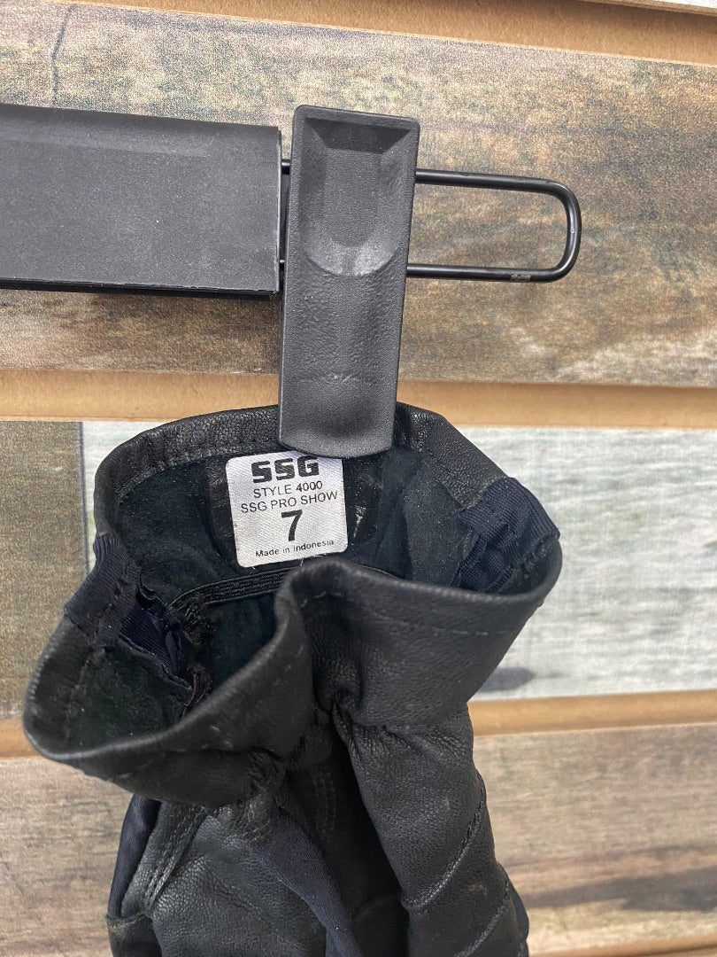 USED SSG Ladies English Riding gloves 7 Black
