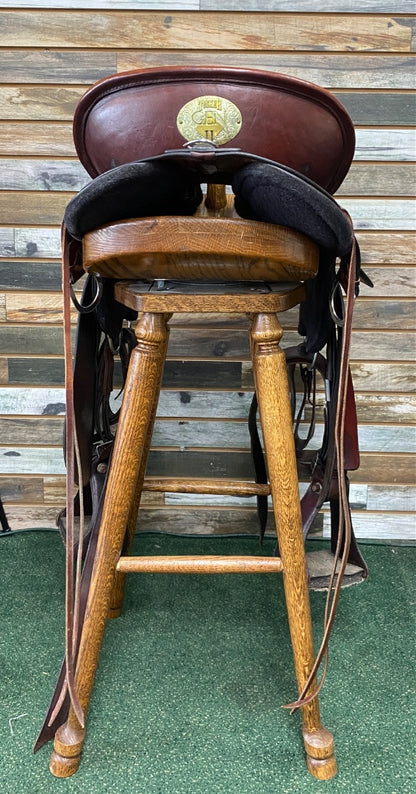USED Tucker Endurance Trail 15.5” Dark OIl