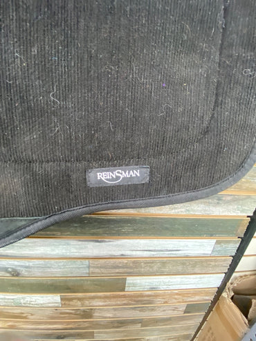 USED Reinsman Contoured Trail Pad 30” x 17” x 12” Black