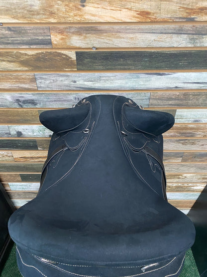 USED Wintec Australian Saddle 16" Black w/ Rosegold Stitching