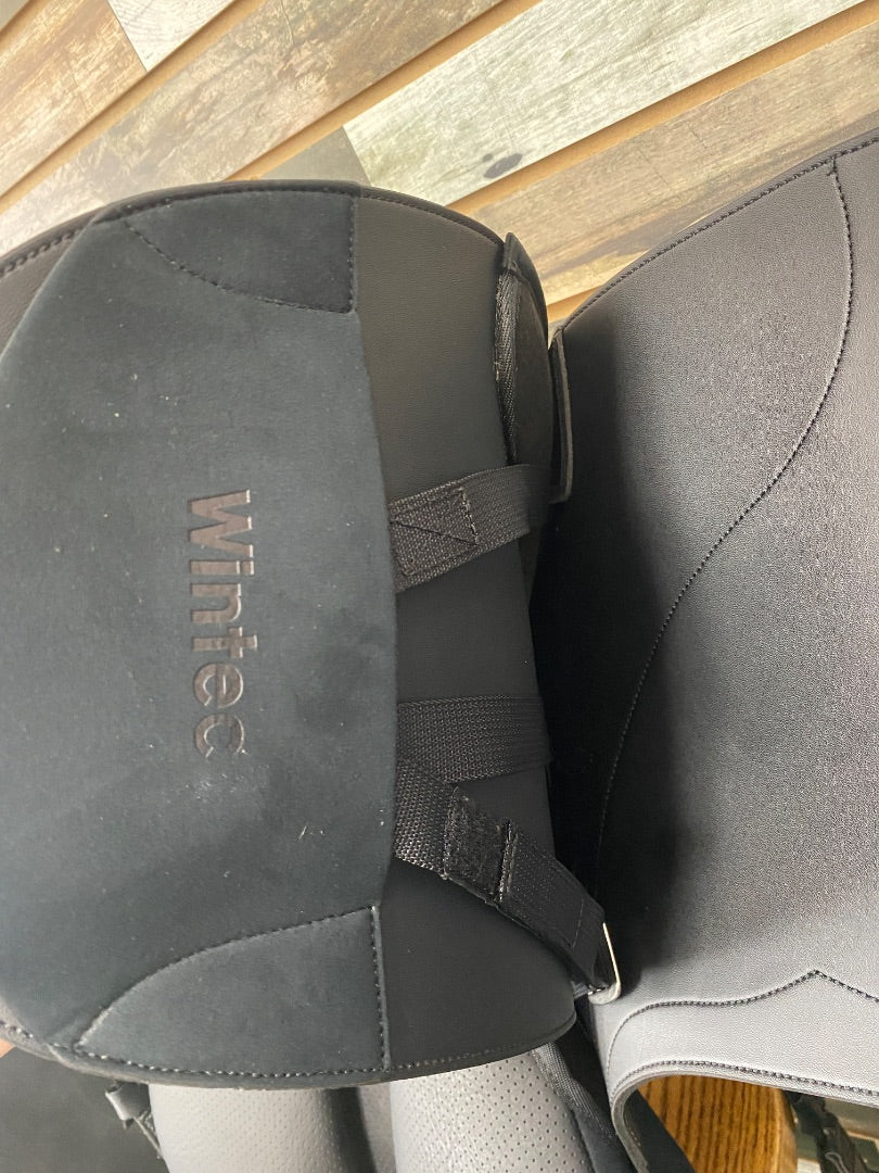 USED Wintec Australian Saddle 16" Black w/ Rosegold Stitching