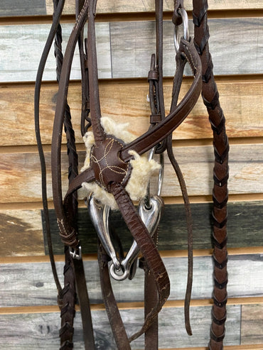 USED  Fiqure 8 Stitched Bridle with O ring Snaffle and Reins Horse Havana