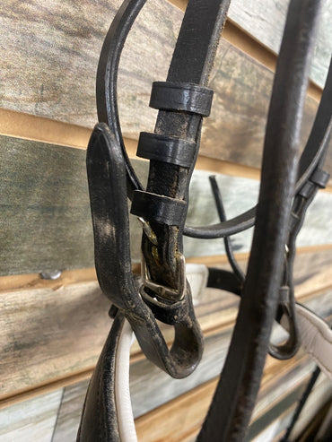 USED  Dressage Bridle Horse Black & White