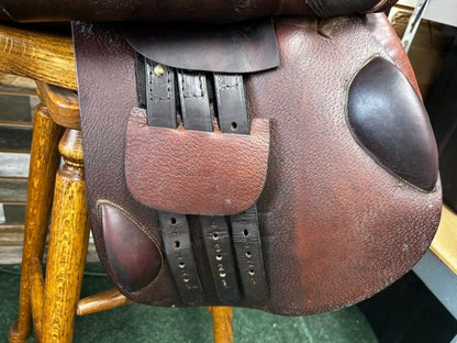 USED Barnsby Close Contact English Saddle 18” Medium Oil