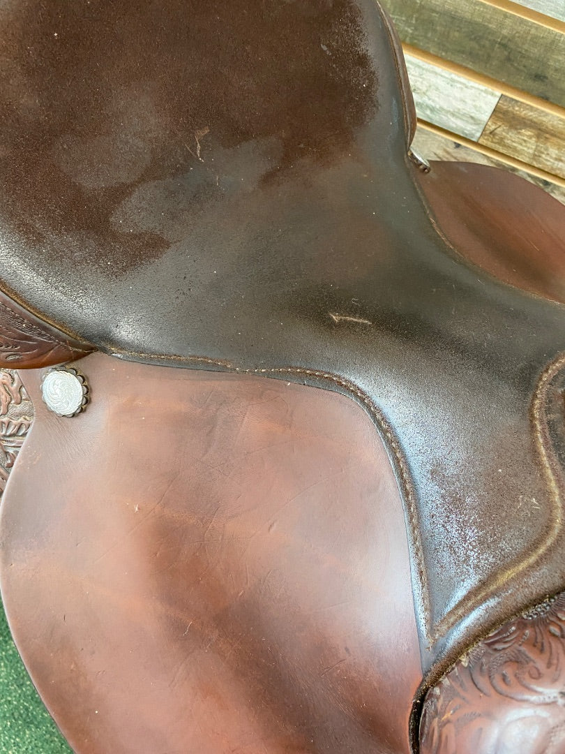 USED Silver Supreme Reiner Saddle 16" Dark Oil