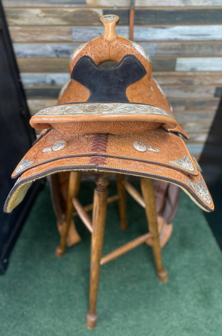 USED Circle Y Western Pleasure Show Saddle with Breast Collar and Cinch 16" Light Oil