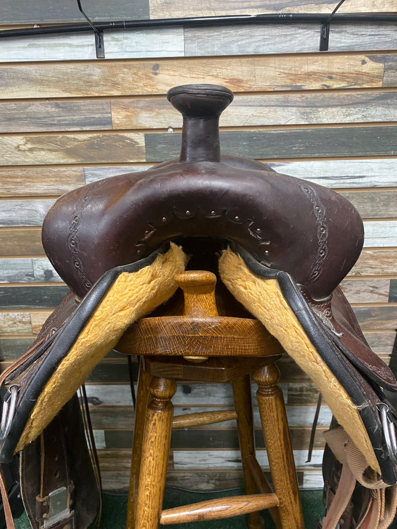 USED Circle Y Alpine Flex2 Trail Border Trail Saddle