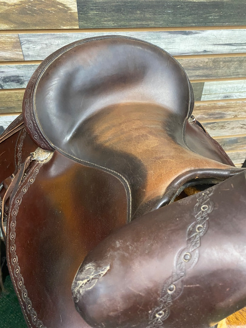 USED Circle Y Alpine Flex2 Trail Border Trail Saddle
