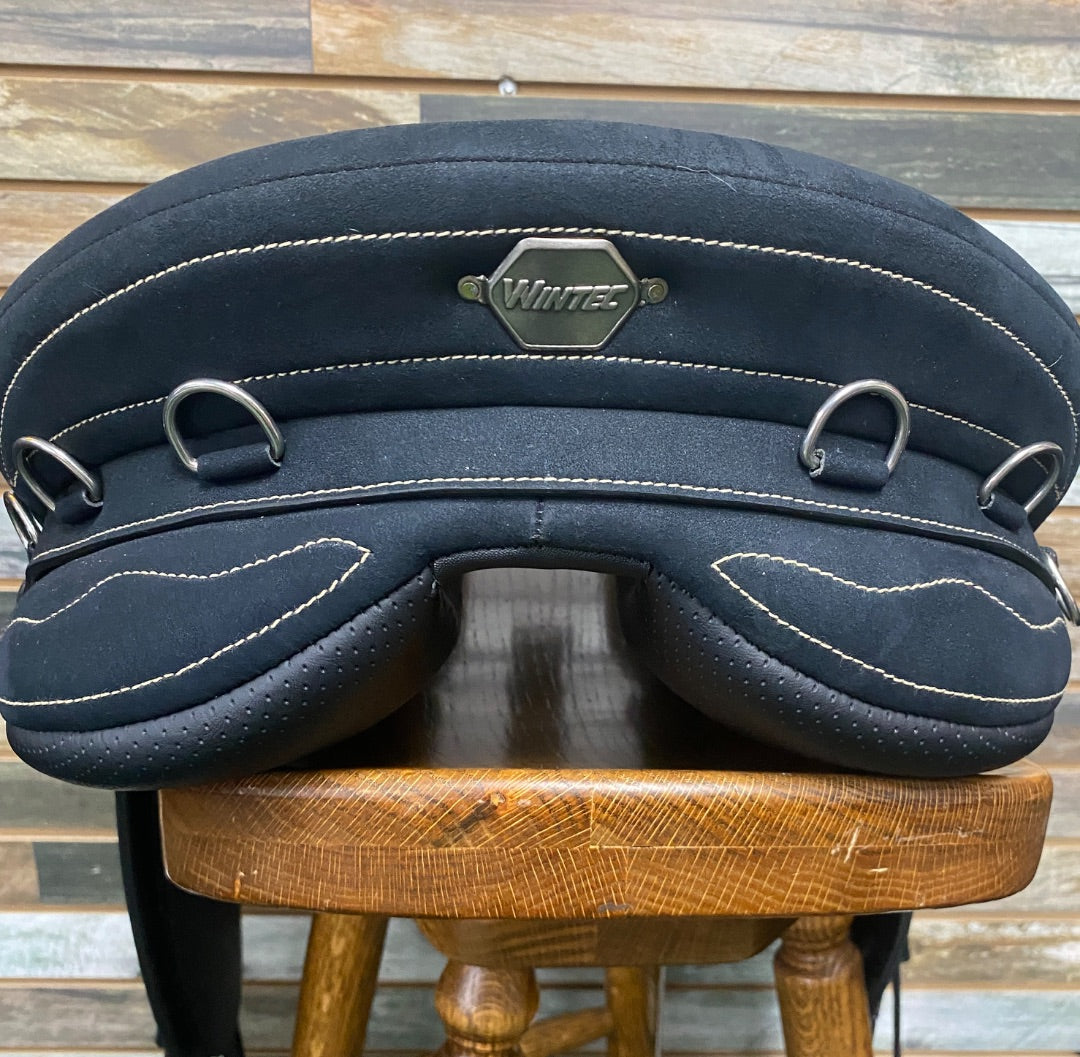 USED Wintec Australian Saddle 16" Black w/ Rosegold Stitching