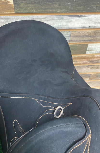 USED Wintec Australian Saddle 16" Black w/ Rosegold Stitching