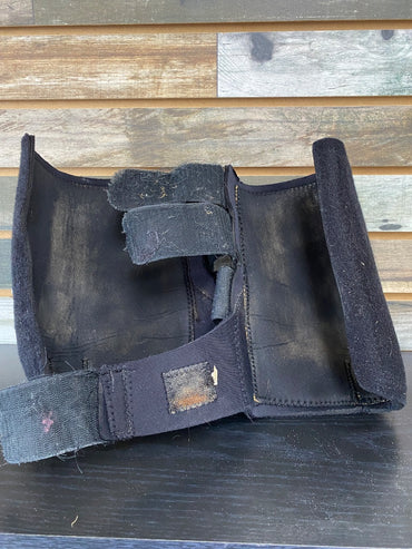 USED  Front Sport Boots Medium Black