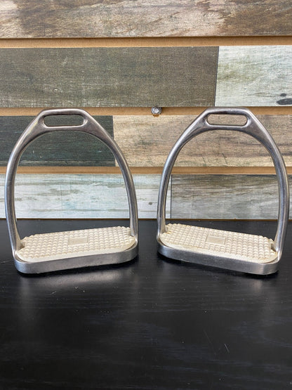 USED  English Stirrup Irons 5"