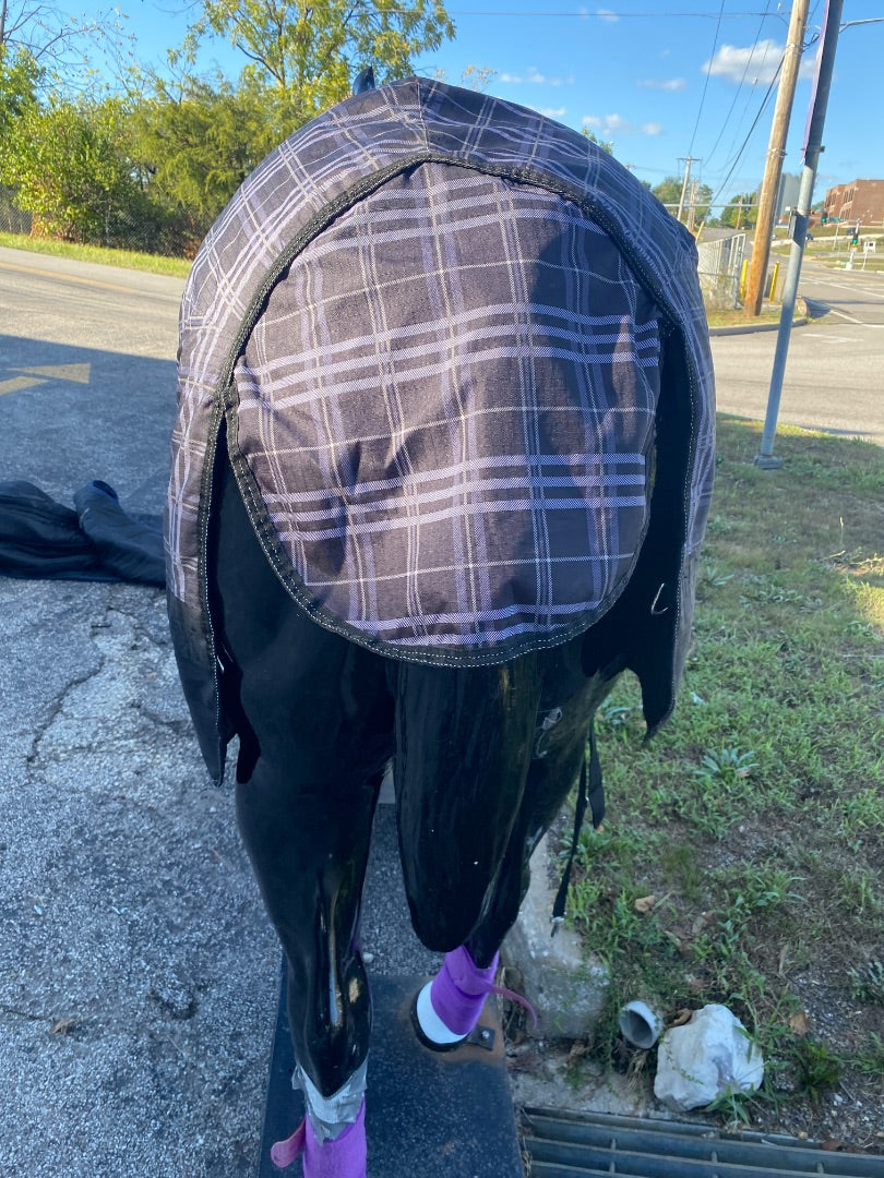 USED Riders International 200g Fill Blanket 76"