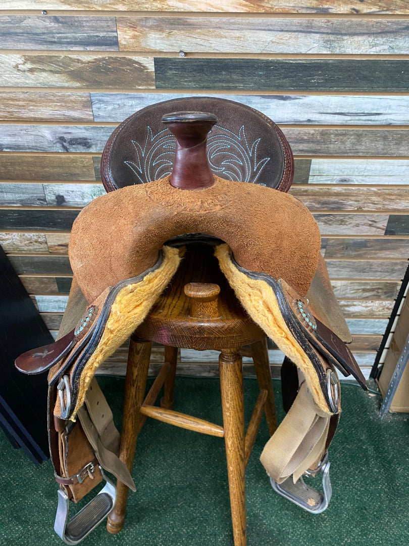USED Circle Y High Horse Barrel Saddle 16in Light Oil/Turquoise