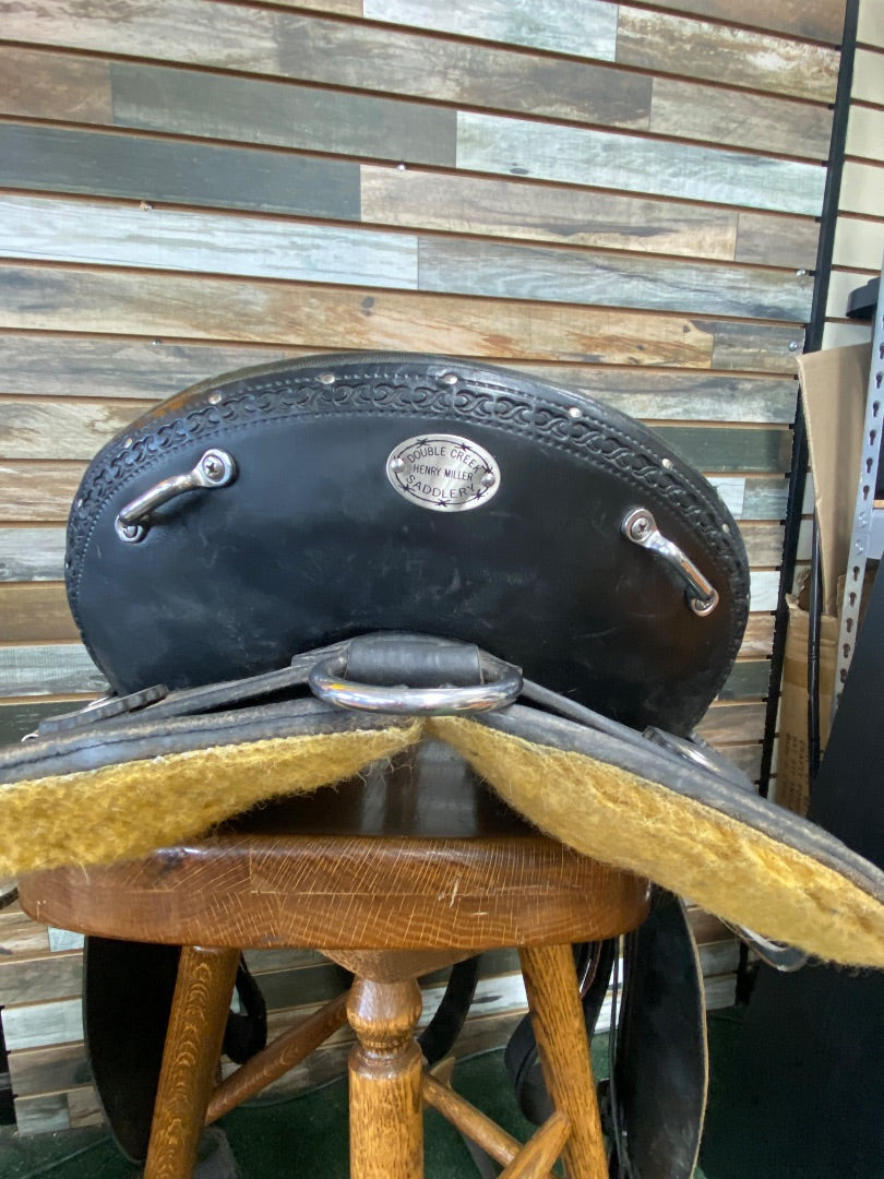 USED Double Creek Henry Miller Saddlery Endurance Trail Saddle 16" Black