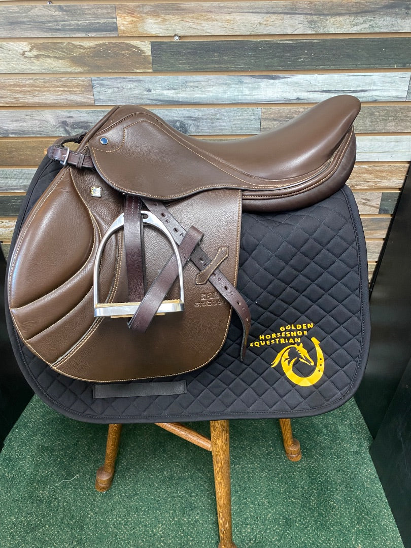 USED Stubben English Jump Saddle 17.5” Dark Oil
