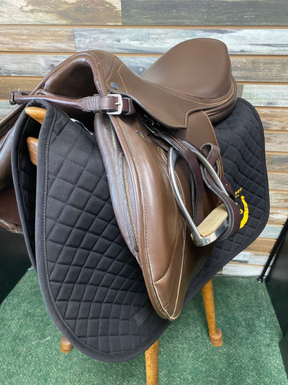 USED Stubben English Jump Saddle 17.5” Dark Oil