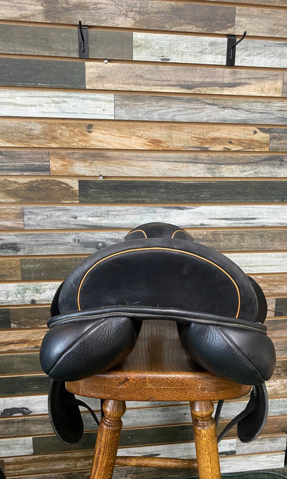 USED Custom Saddlery Dressage Saddle 17" Black