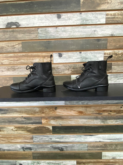 USED Saxon Paddock Boots 3 Black