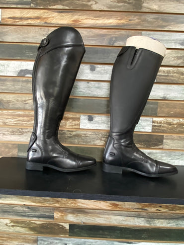 USED Tuffrider Field Boots 9 Black