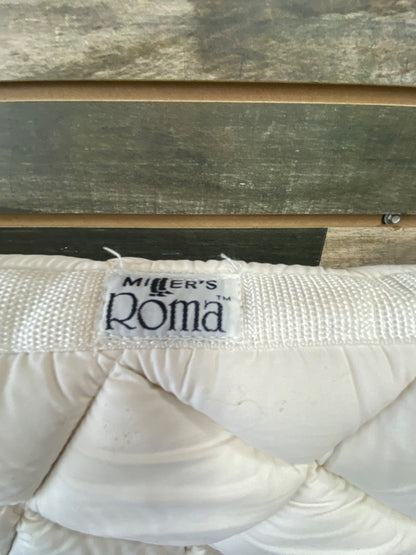 USED Roma All Purpose Pad  Off White