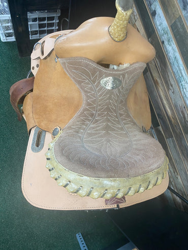 USED  Kids Barrel Saddle Light Oil 12” Tan