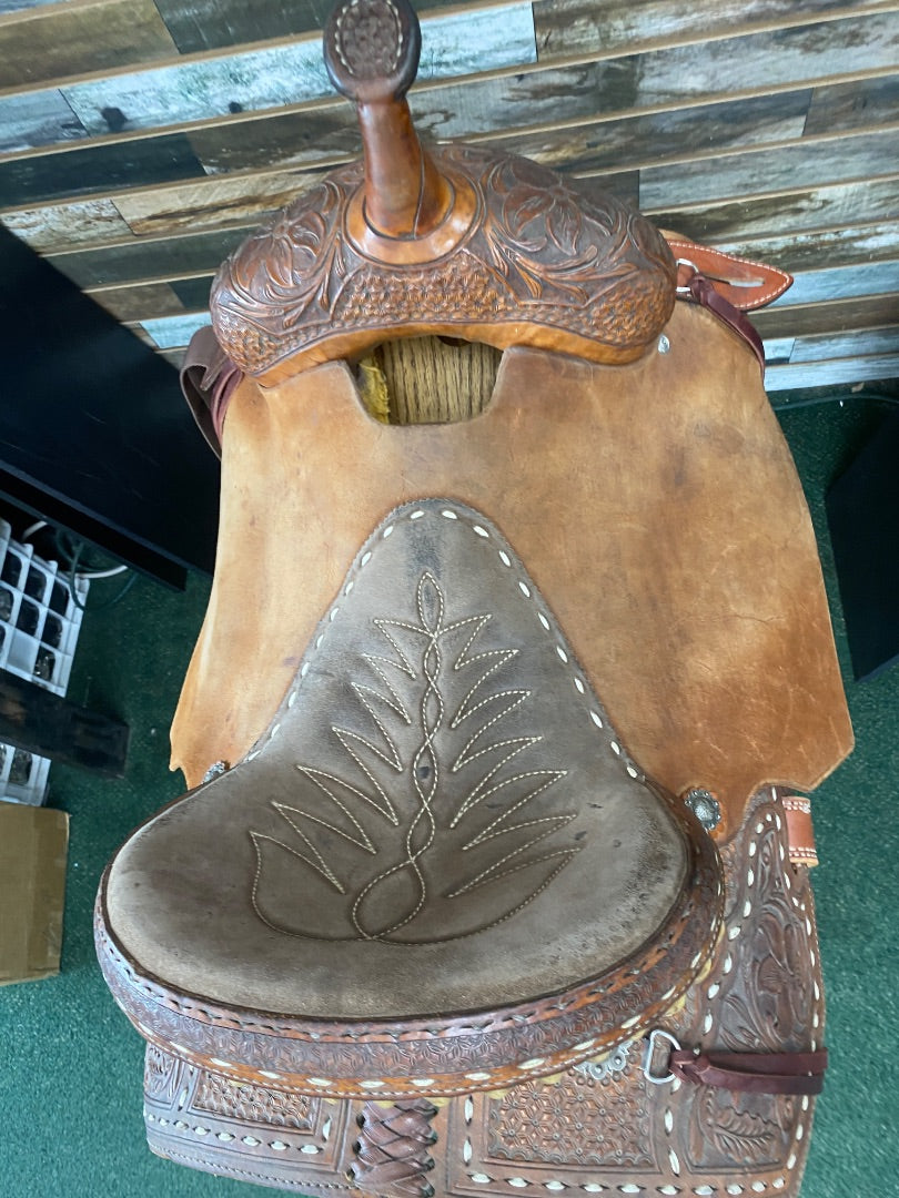USED Circle Y Barrel Saddle 15” Medium Oil