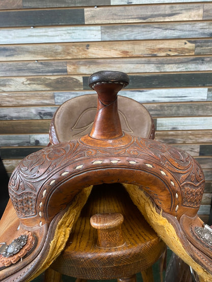 USED Circle Y Barrel Saddle 15” Medium Oil