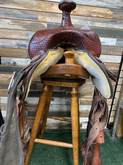 USED Hereford Tex Tan Western Trail/Pleasure Saddle 15" Dark Oil