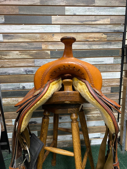USED Circle Y Flex Lite Park and Trail Saddle 15" | Light Oil