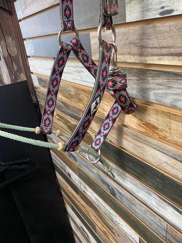 USED WhinneyWear Lariat Halter Horse Multicolor