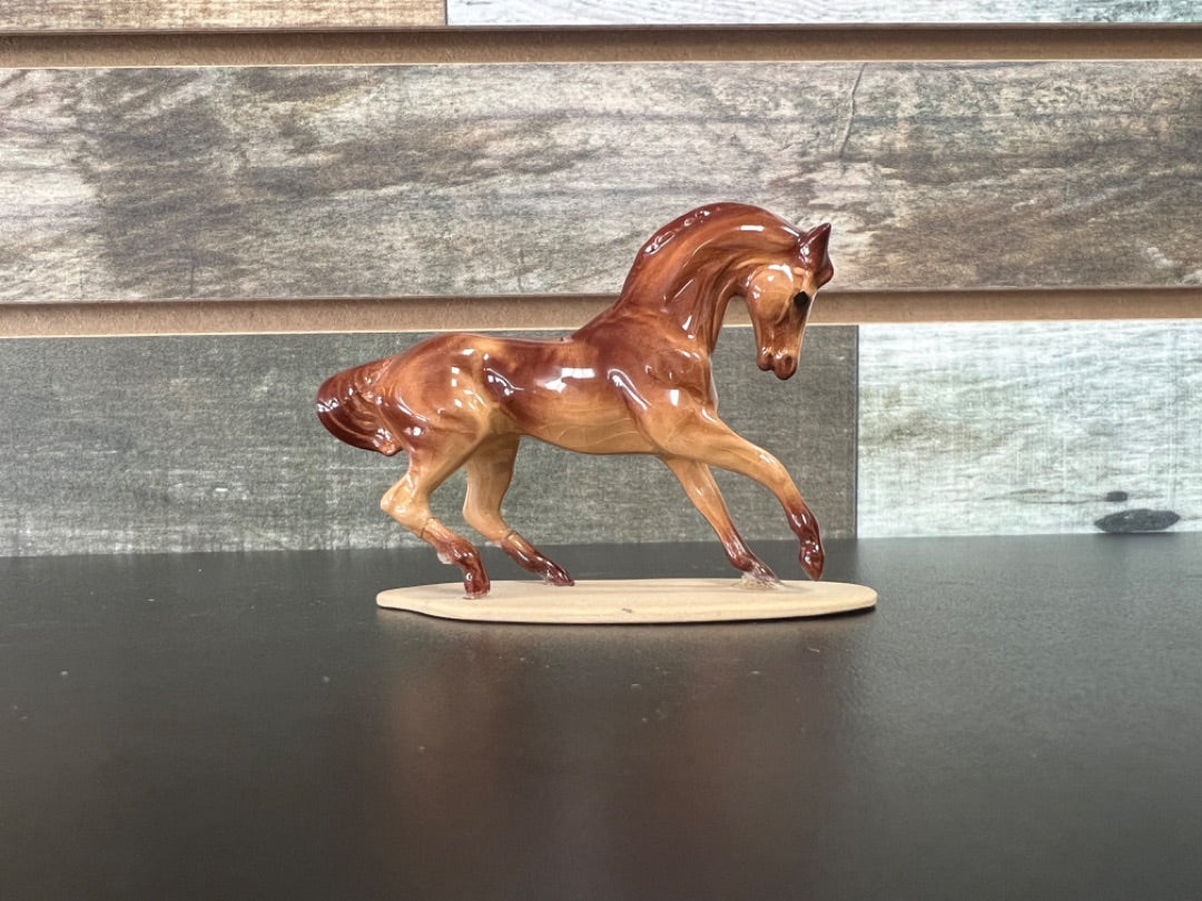 USED Hagen Renaker Chestnut Thoroughbred Porcelain Figurine