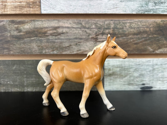 USED  Porcelain Horse Figurine  Palomino