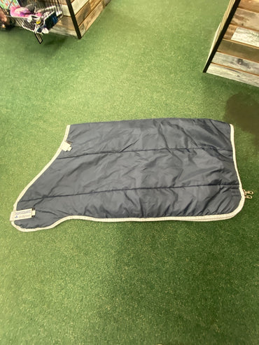 USED Horseware Ireland Stable Blanket 54” Navy/Silver