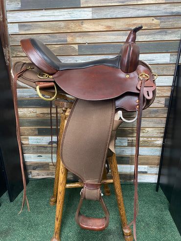 USED Circle Y High Horse Western Trail Saddle 17” Dark Oil