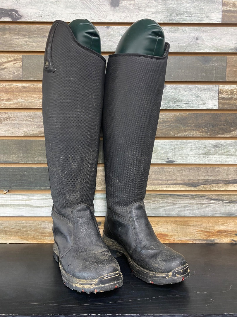 USED Mountain Horse Fleece Lined Tall Boots 5 1/2-6 Black