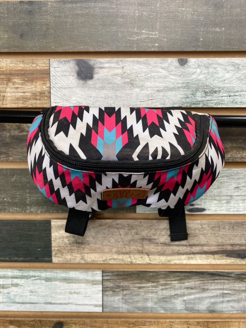 USED The Saddle Sack Horn Pouch – Aztec Print