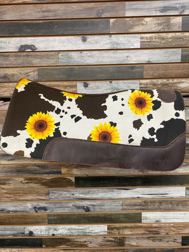 USED Hot Headstalls Western Saddle Pad – Cowhide & Sunflower Print