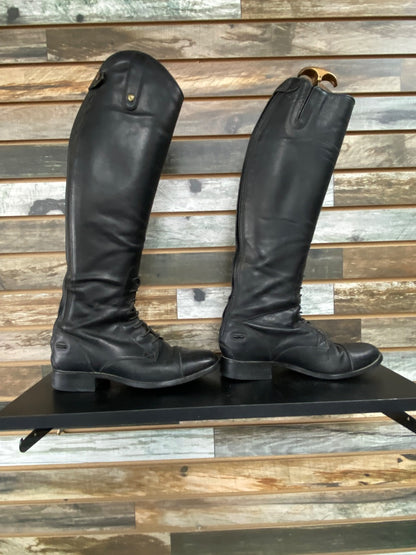 USED Ariat Women’s English Tall Boots – Size 8.5 Slim Calf