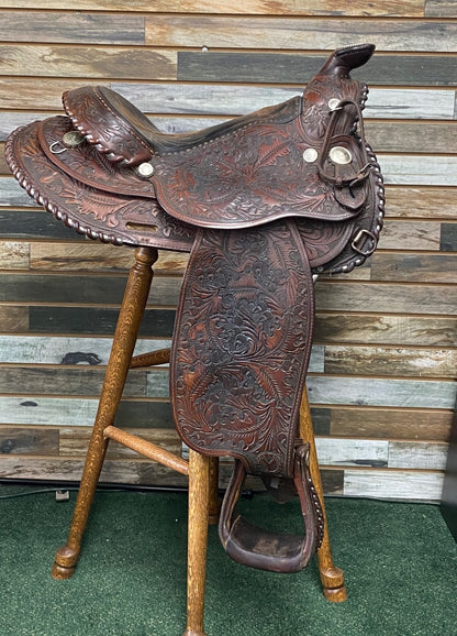 USED Circle Y Western Equitation Arabian 15" Seat 6 1/2 Gullet Dark Oil