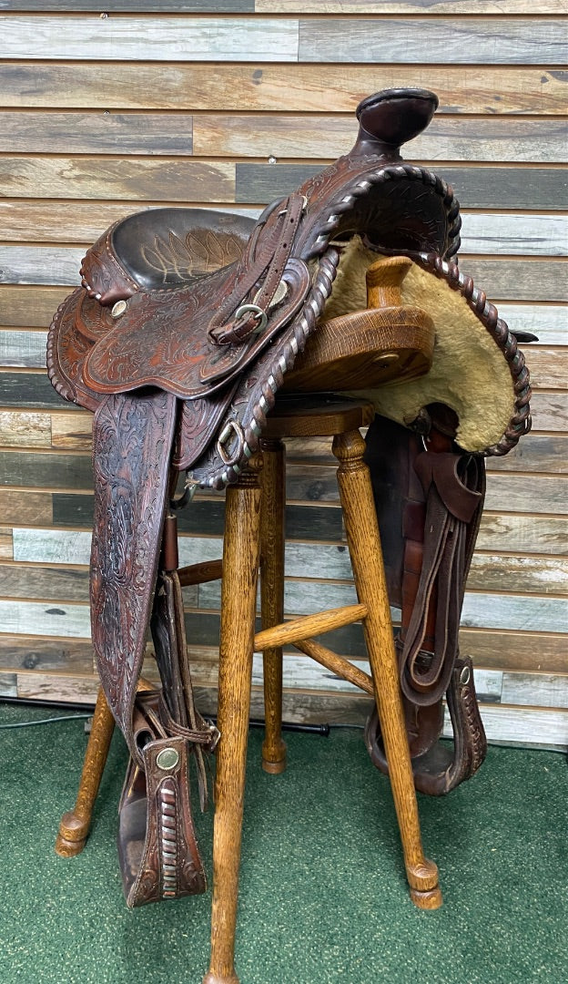 USED Circle Y Western Equitation Arabian 15" Seat 6 1/2 Gullet Dark Oil