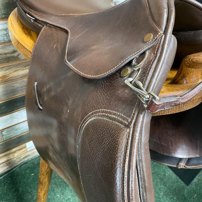 USED Collegiate All Purpose Saddle 18" Medium OIl
