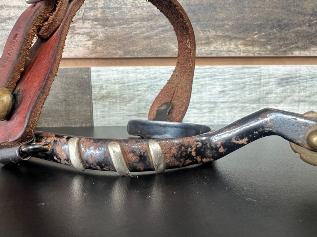 USED  Spurs  Black