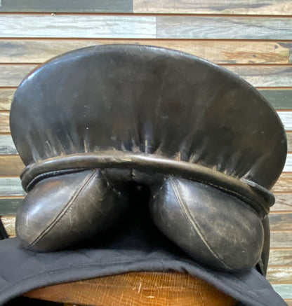 USED Passier Grand Gilbert Dressage Saddle 18" Black
