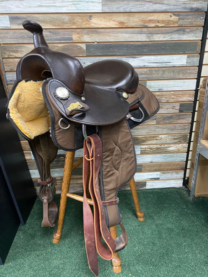 USED Big Horn Western Trail/Pleasure Saddle 15” Dark Oil